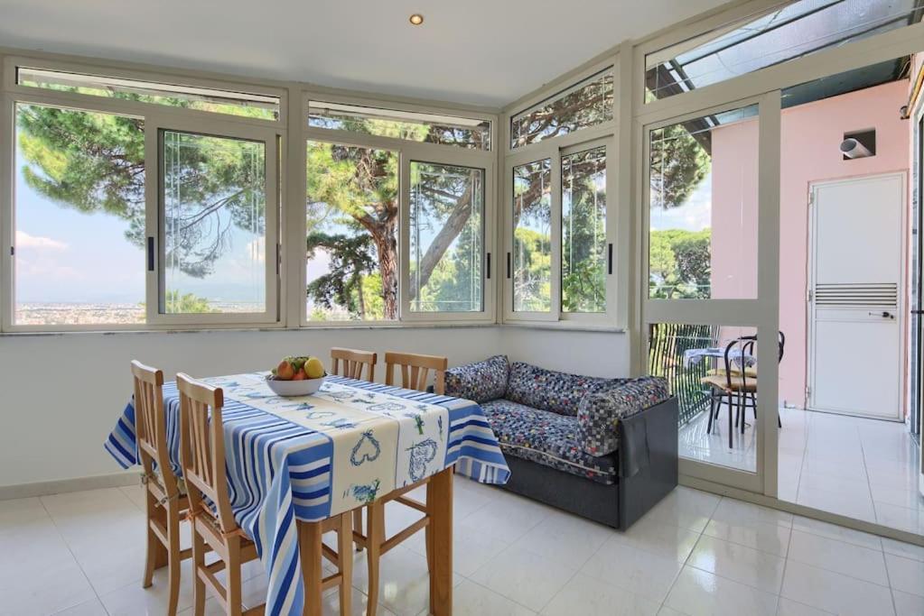 カステッランマーレ・ディ・スタービアCasa Panoramicaアパートメント エクステリア 写真
